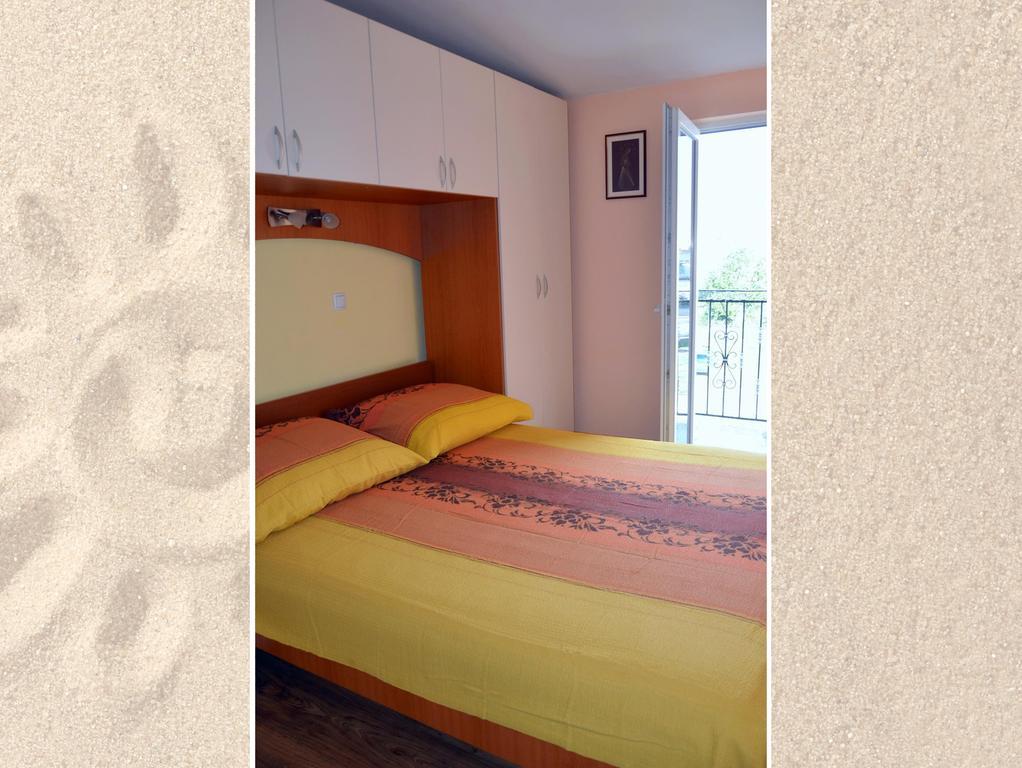 Apartman Julienne Kaštela Exterior foto